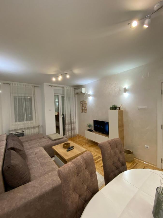 Sleepover - Holiday Base Novi Sad Extérieur photo